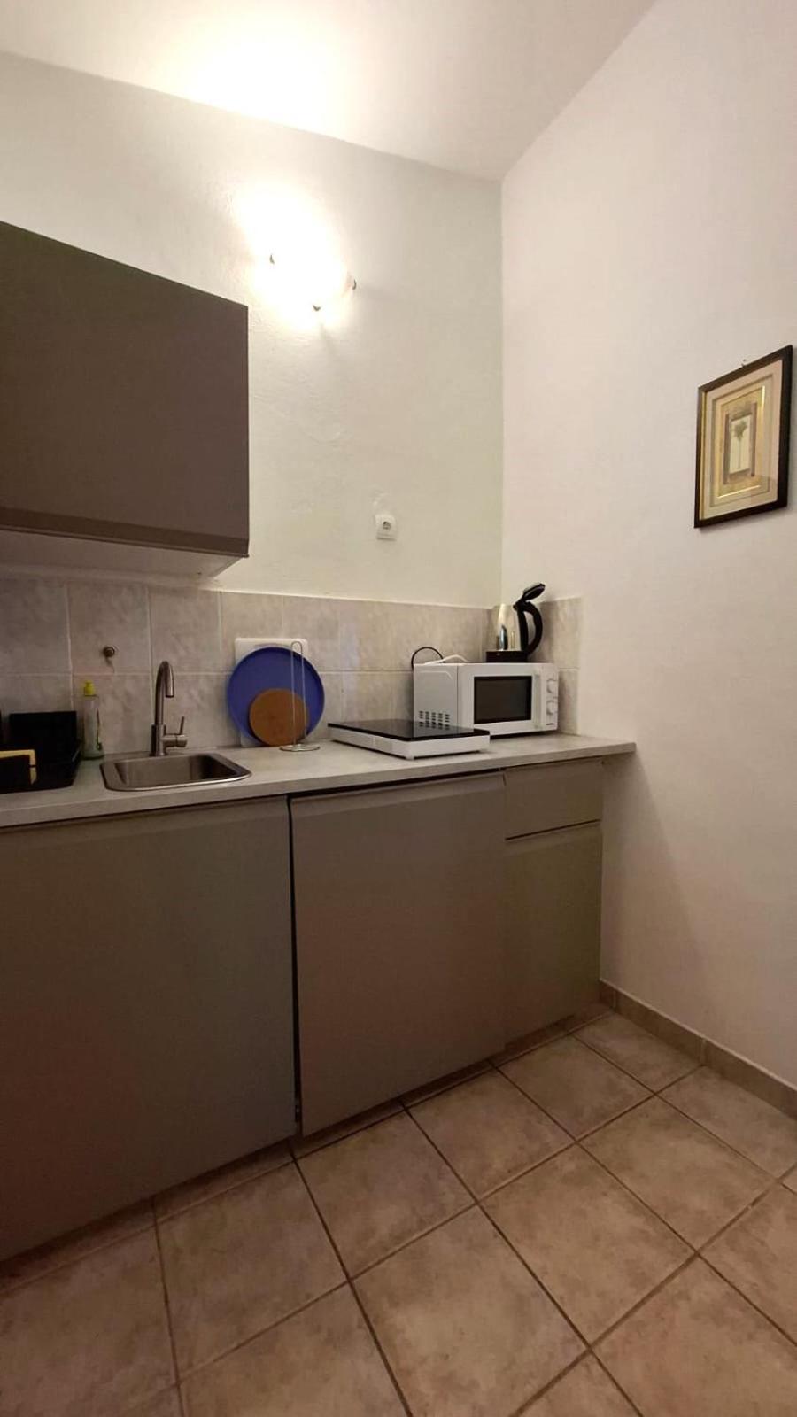Apartman Karin Donji Karin Exterior foto