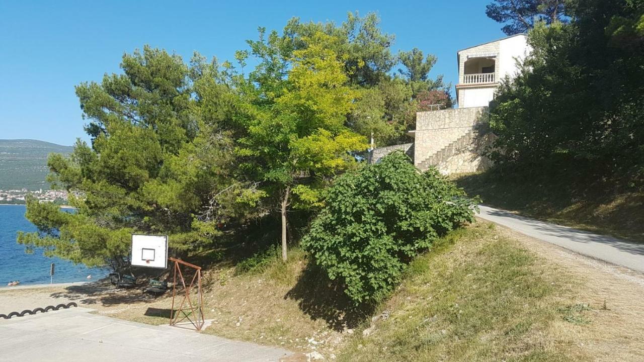Apartman Karin Donji Karin Exterior foto